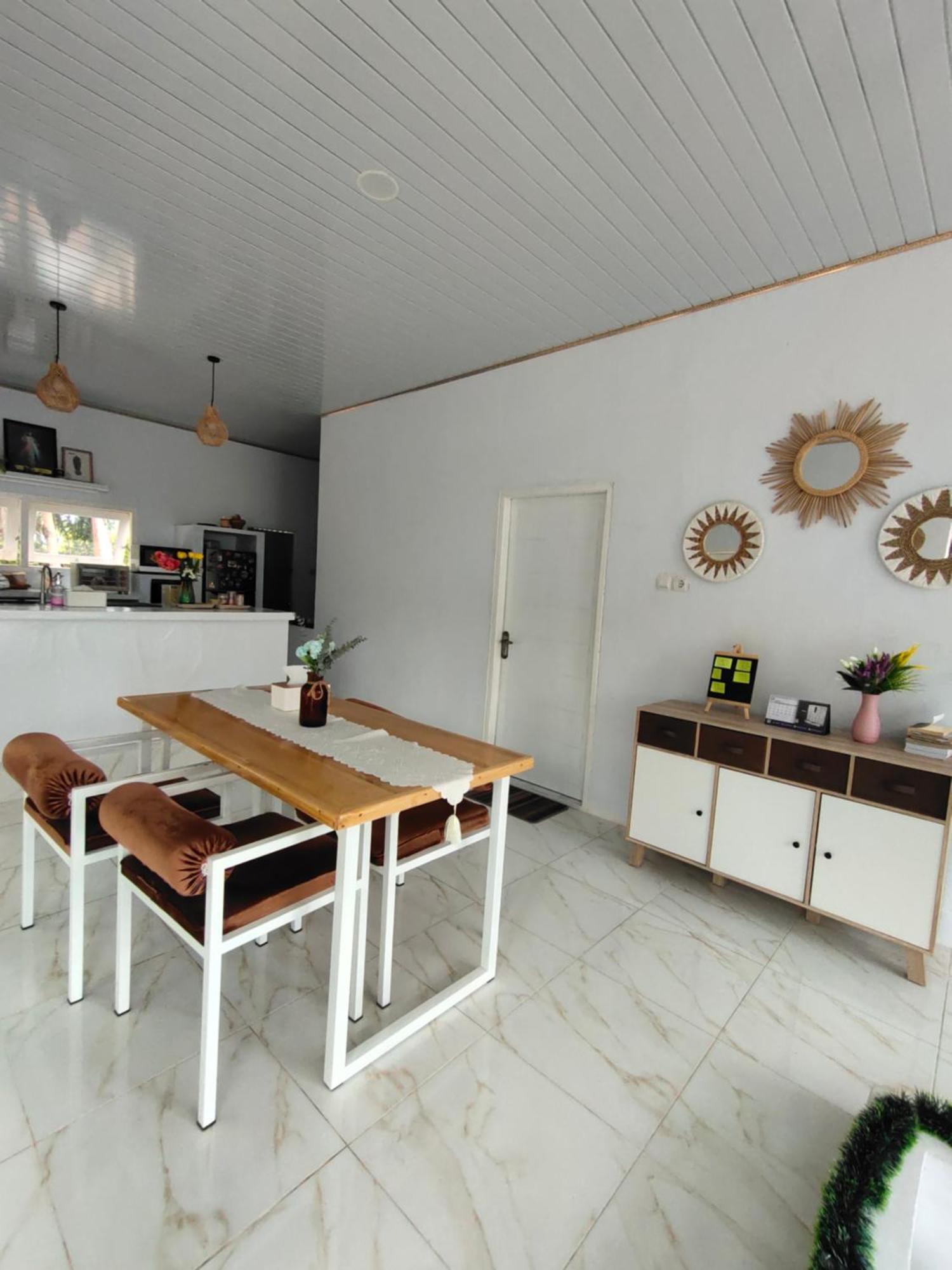 Stella Villa Ngurbloat المظهر الخارجي الصورة
